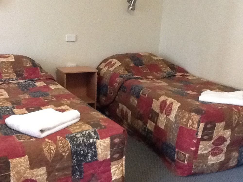 Motel Riverina Leeton ภายนอก รูปภาพ
