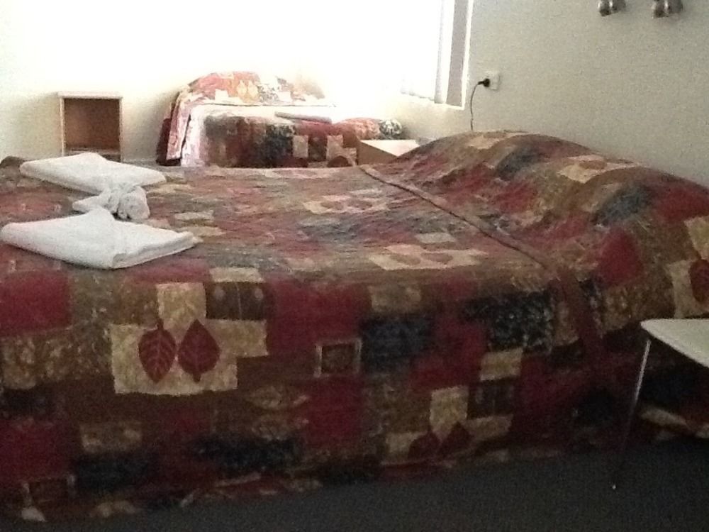 Motel Riverina Leeton ภายนอก รูปภาพ