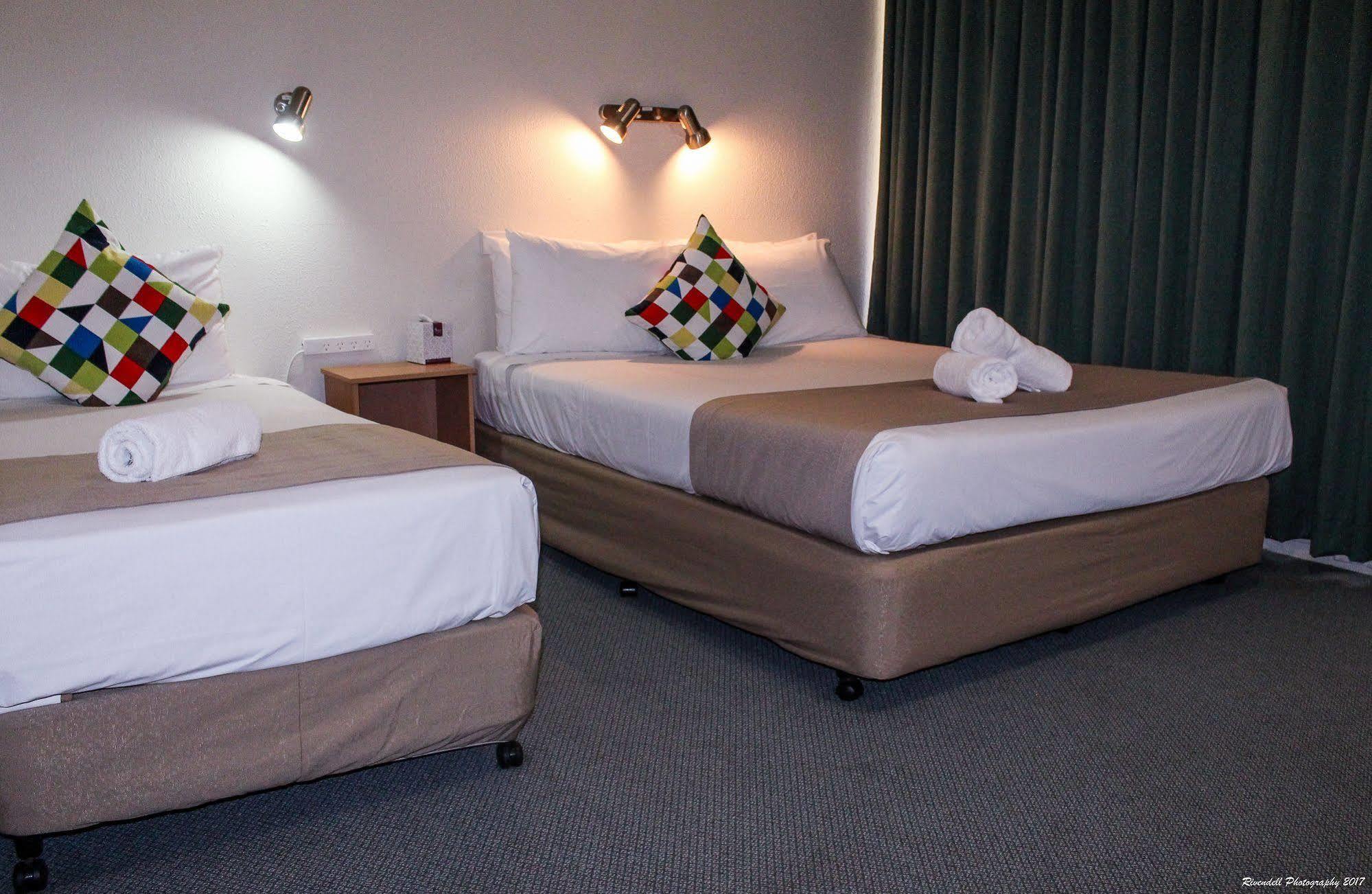 Motel Riverina Leeton ภายนอก รูปภาพ